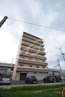 ヒルズ南吹田の外観