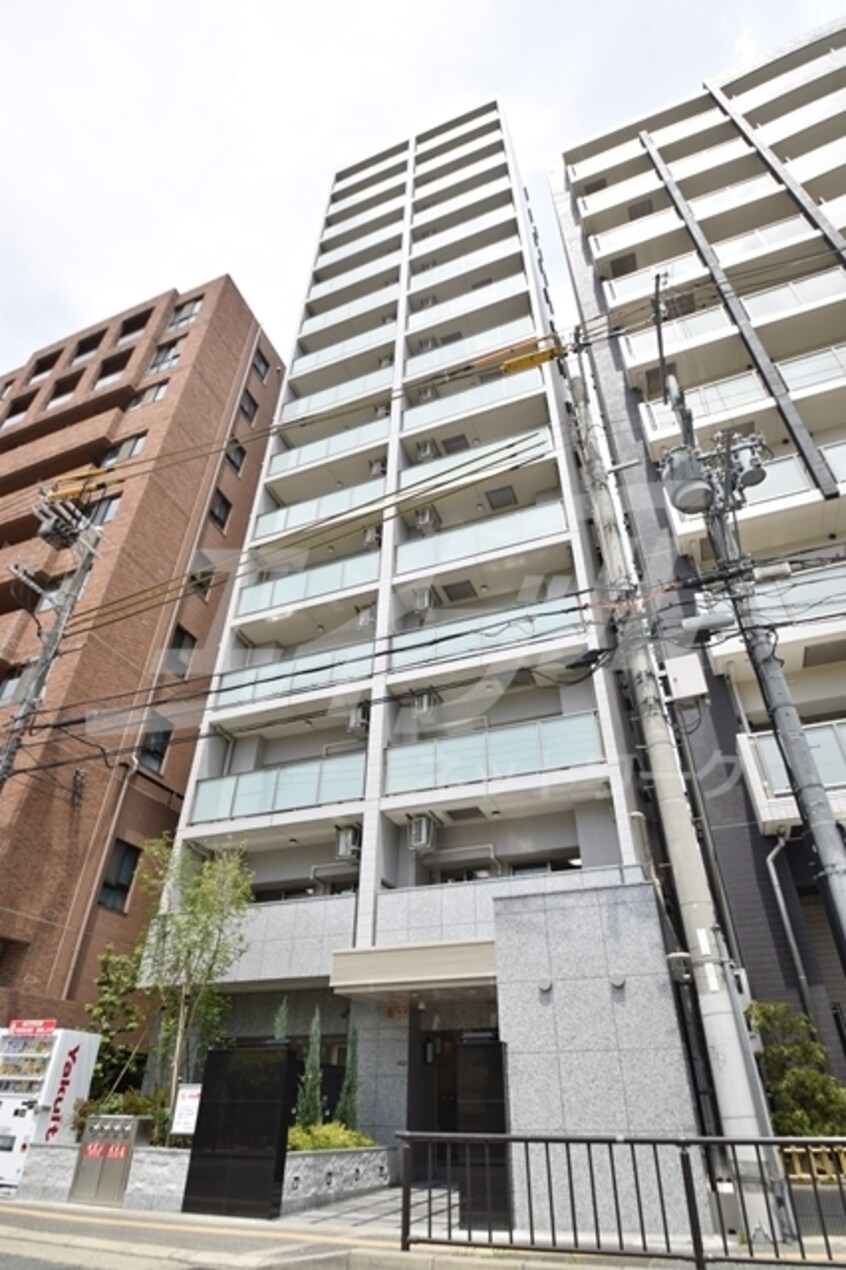  大阪メトロ御堂筋線/江坂駅 徒歩2分 4階 築5年