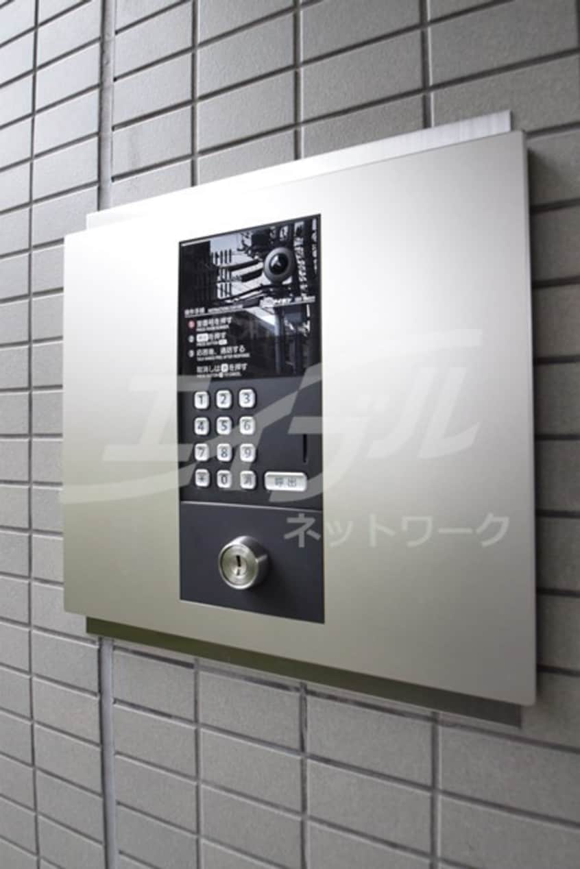  アールエスフラッツ