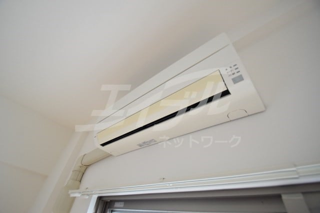  アールエスフラッツ