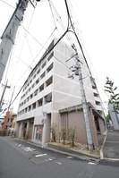 アーデン千里中央の外観