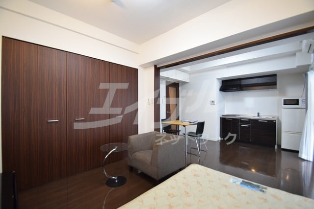  サンレムート・江坂2nd