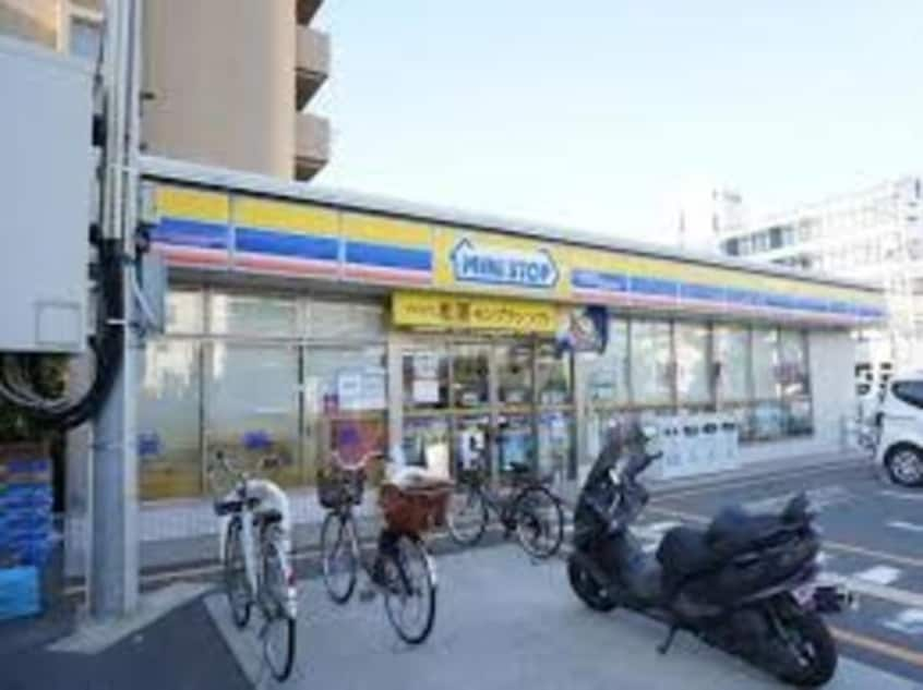 ミニストップ吹田南金田店(コンビニ)まで252m※ミニストップ吹田南金田店 おおさか東線/南吹田　駅 徒歩13分 3階 築33年