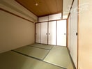  大阪メトロ御堂筋線/江坂駅 徒歩6分 11階 築44年