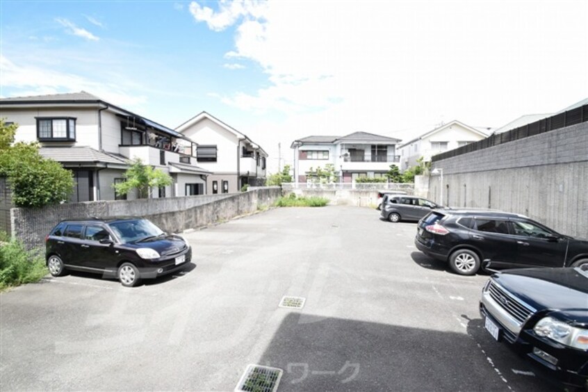  阪急千里線/南千里駅 バス10分佐井寺北下車:停歩3分 2階 築28年