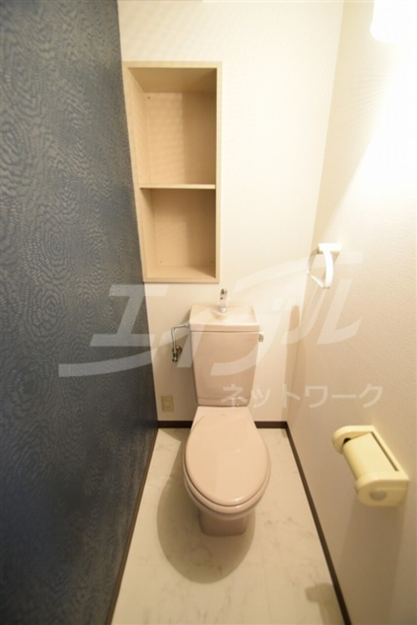  阪急千里線/南千里駅 バス10分佐井寺北下車:停歩3分 2階 築28年