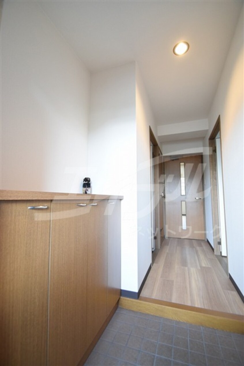  阪急千里線/南千里駅 バス10分佐井寺北下車:停歩3分 2階 築28年