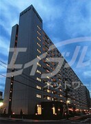 大阪メトロ御堂筋線/江坂駅 徒歩6分 8階 築19年の外観