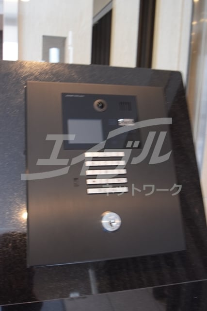  アドバンス江坂東コンフィ