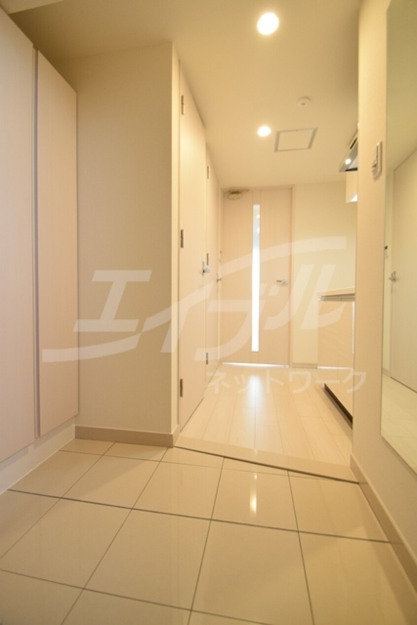  アドバンス江坂東コンフィ