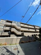 グリーンパレス千里中央B棟の外観