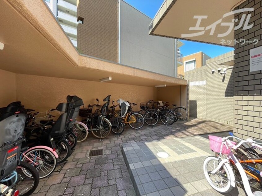  グリーンパレス千里中央B棟