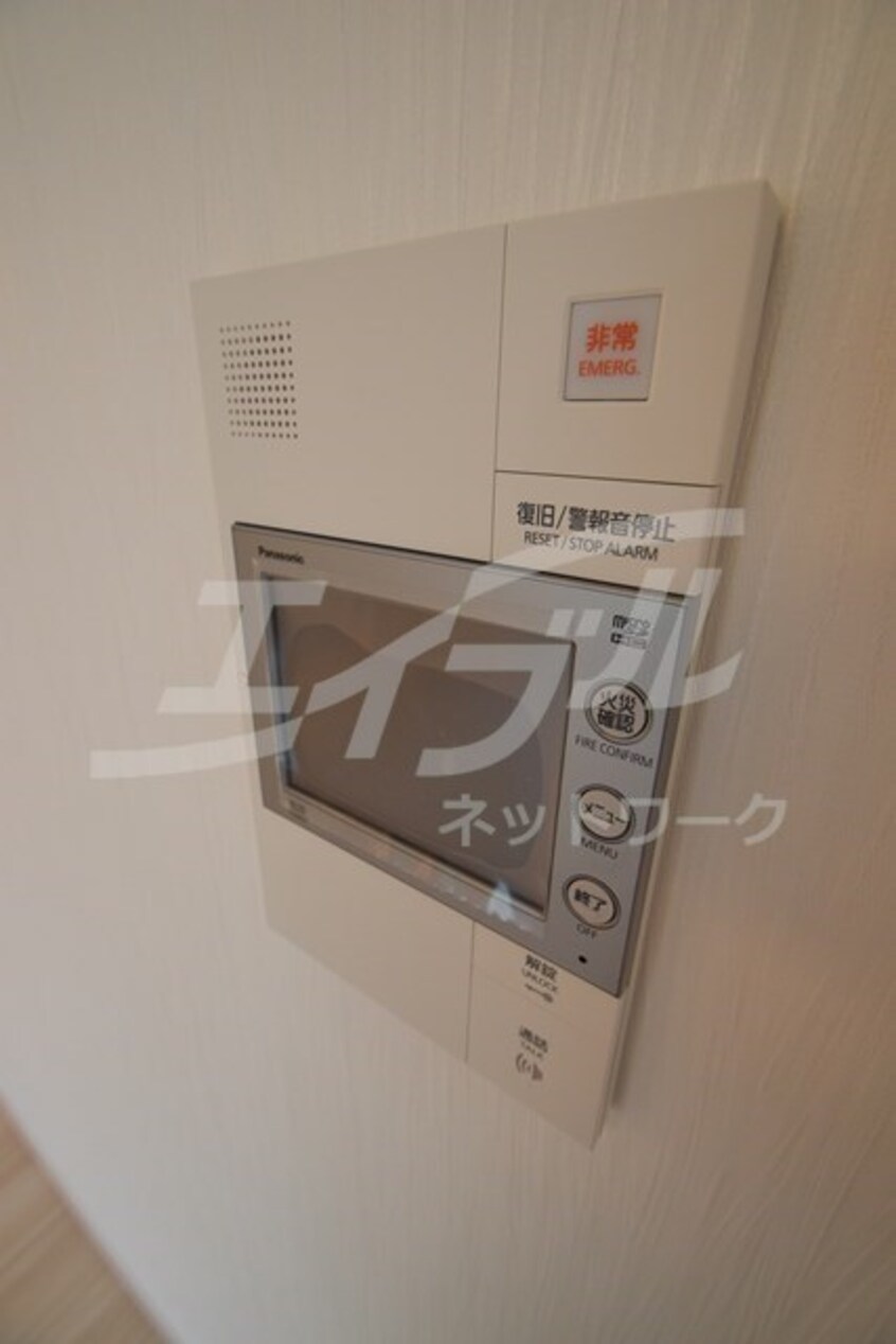  プレジオ江坂ROUGE