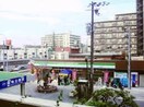 ファミリーマート緑地公園駅東店(コンビニ)まで374m※ファミリーマート緑地公園駅東店 北大阪急行電鉄南北線/緑地公園駅 徒歩2分 6階 築2年