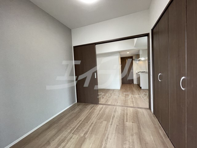  ライブガーデン江坂Ⅸ