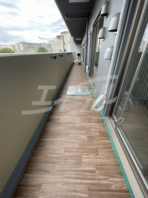  ライブガーデン江坂Ⅸ