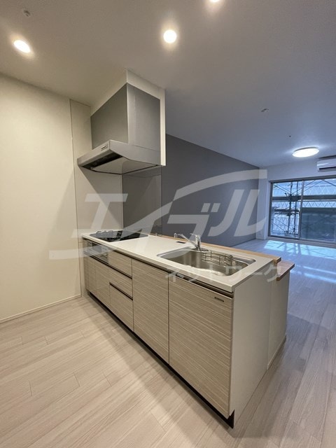  スプランディッド江坂DUE