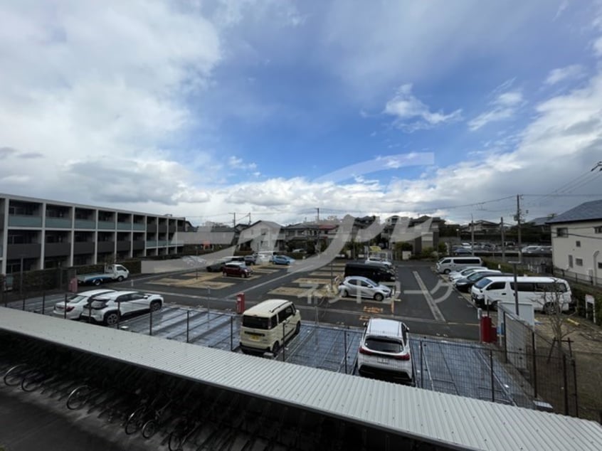  グランカーサ緑地公園