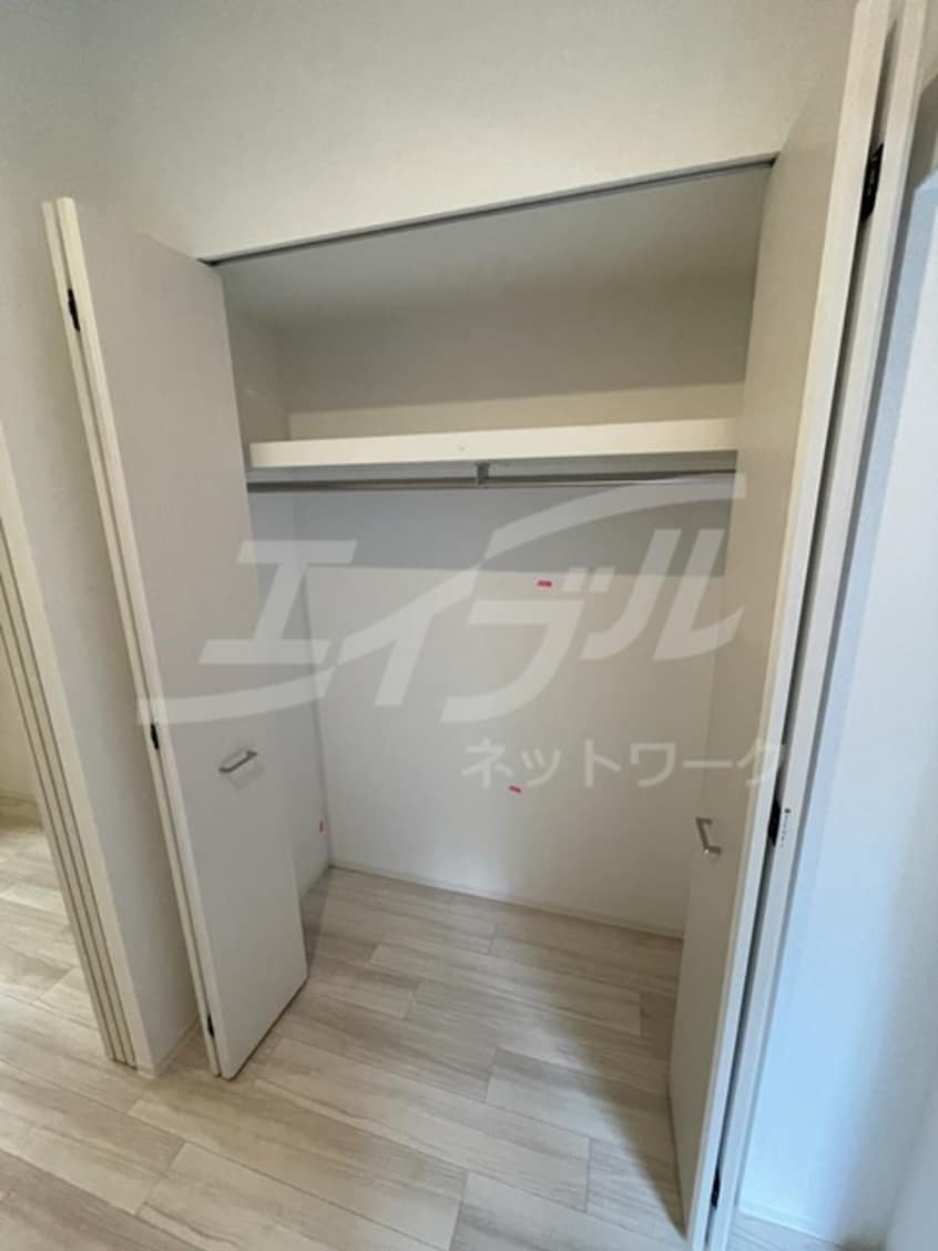  アドバンス江坂ラシュレ