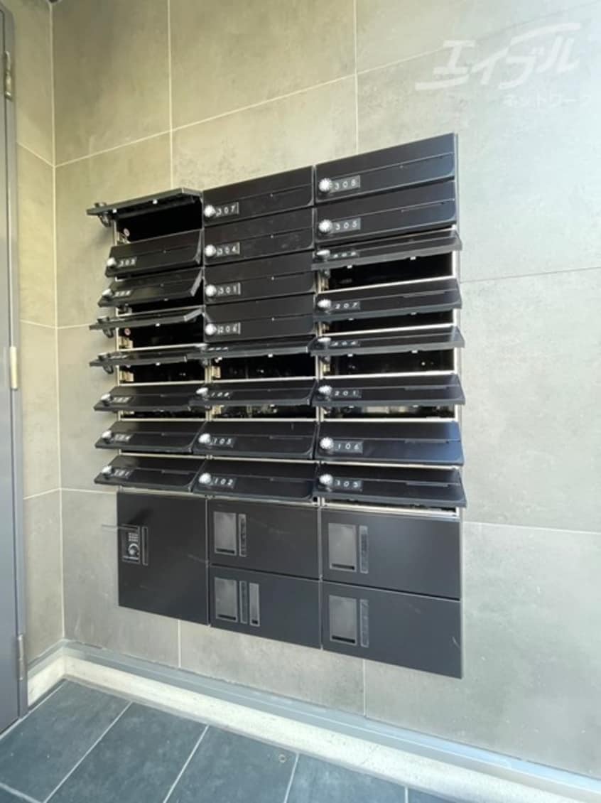  リアコート関大前EAST