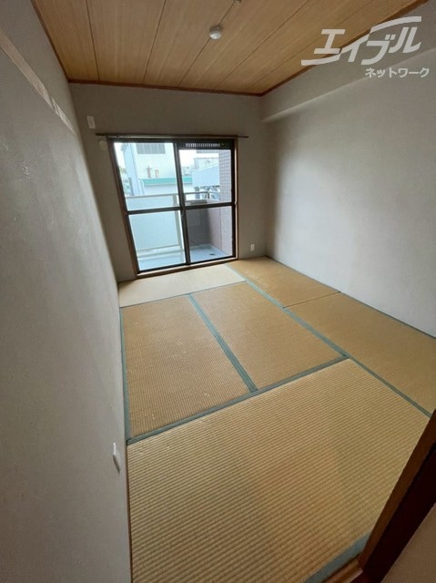  箕面サウンドヒルズ