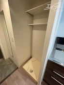  大阪メトロ御堂筋線/江坂駅 徒歩6分 11階 築1年