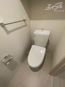  大阪メトロ御堂筋線/江坂駅 徒歩15分 2階 築1年