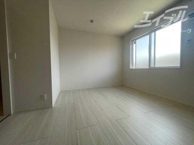  大阪メトロ御堂筋線/江坂駅 徒歩15分 2階 築1年