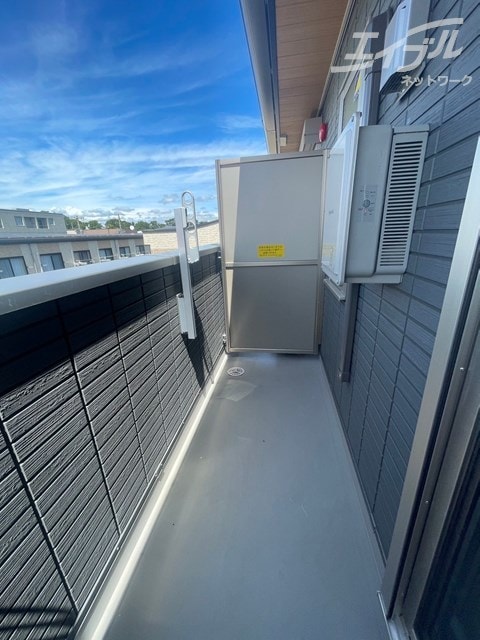  大阪メトロ御堂筋線/江坂駅 徒歩15分 2階 築1年