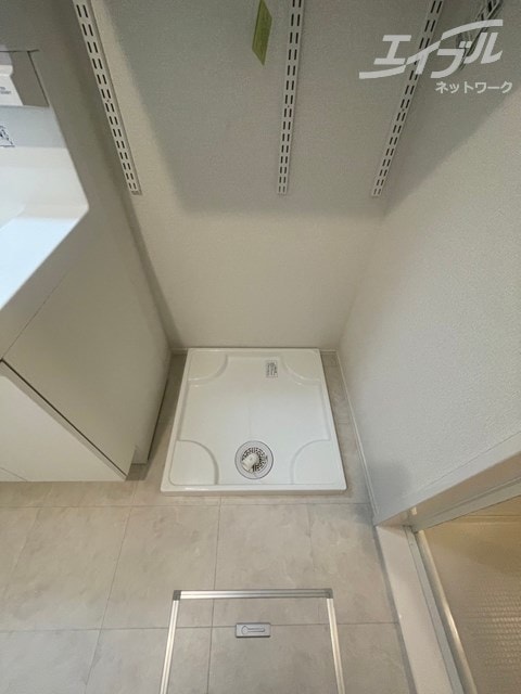  大阪メトロ御堂筋線/江坂駅 徒歩15分 2階 築1年