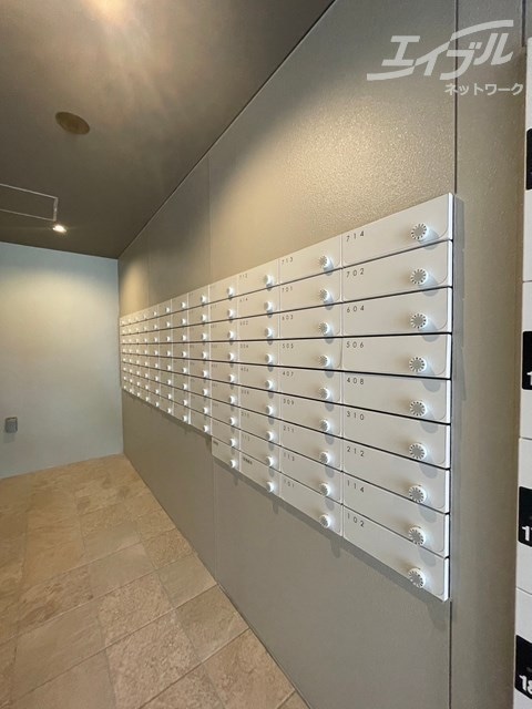  阪急千里線/関大前駅 徒歩9分 4階 築1年