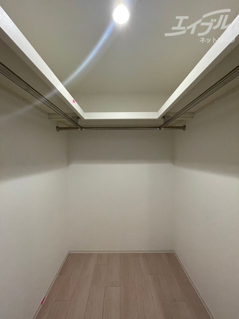  大阪メトロ御堂筋線/江坂駅 徒歩7分 7階 築1年