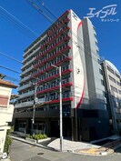 セレニテ江坂エクラの外観