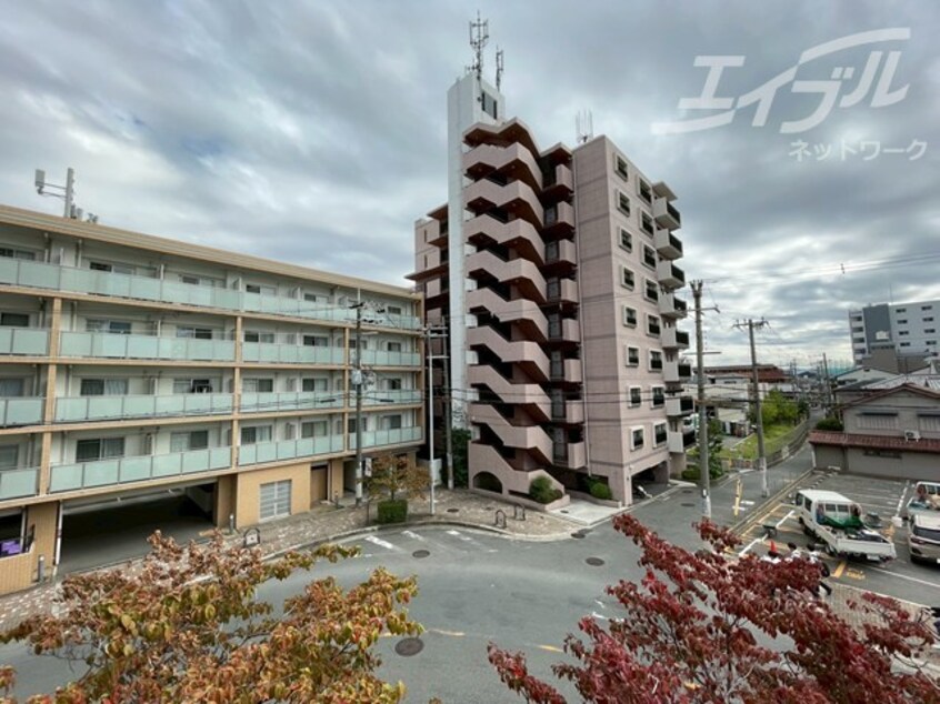  東海道本線<琵琶湖線・JR京都線>/岸辺駅 徒歩3分 11階 1年未満