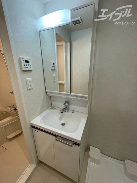  東海道本線<琵琶湖線・JR京都線>/岸辺駅 徒歩3分 2階 1年未満