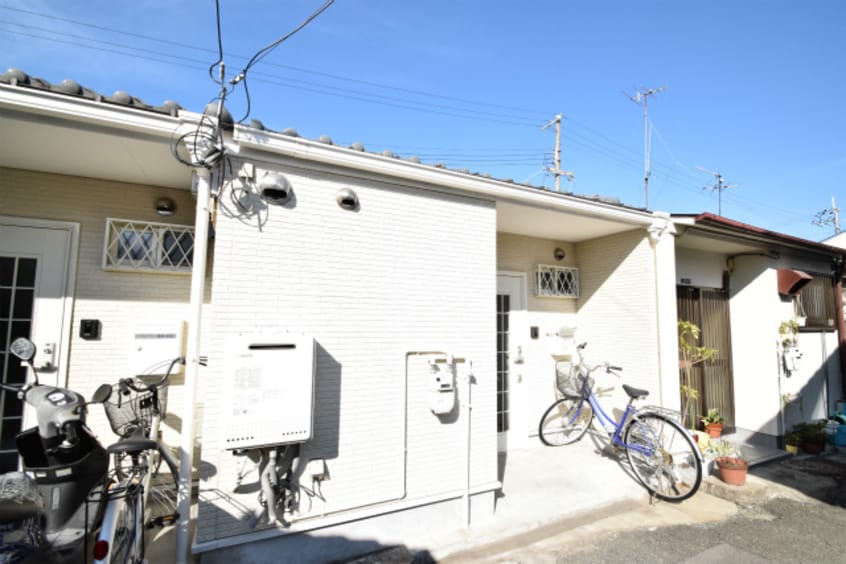  東海道本線<琵琶湖線・JR京都線>/吹田駅 徒歩5分 1階 築48年