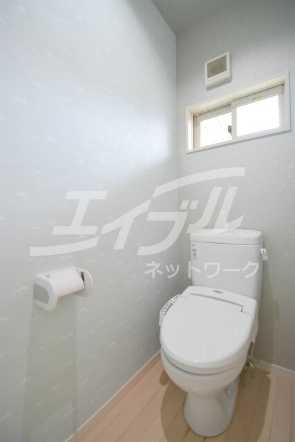  東海道本線<琵琶湖線・JR京都線>/吹田駅 徒歩5分 1階 築48年