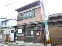東富田町貸家