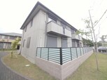 パインズコート　Ｂ棟