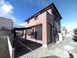 川越町豊田借家