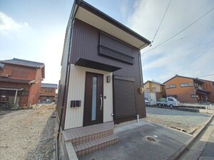 東富田戸建て