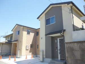 リースホーム船着町
