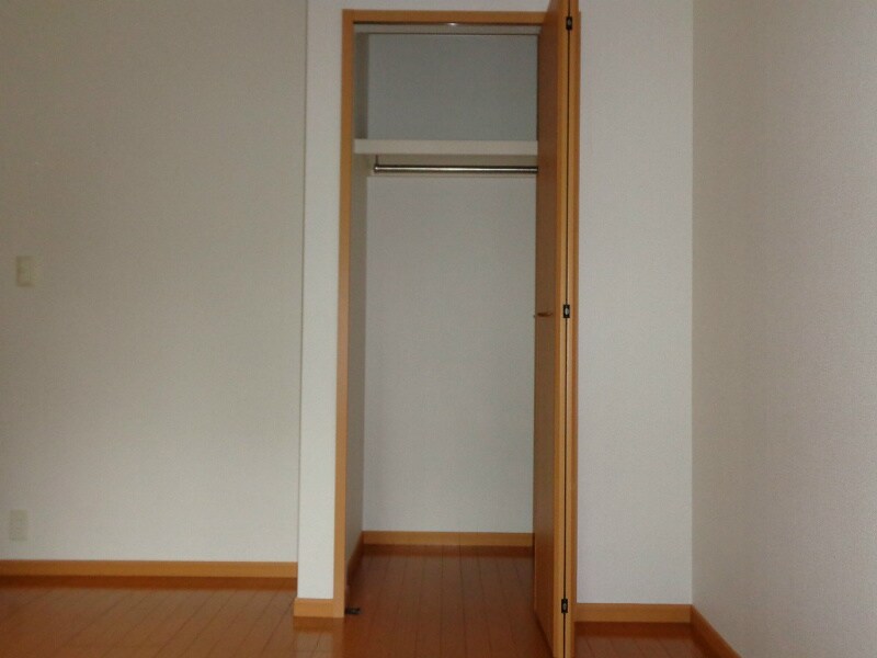  ブライト・ヒルサイドIV