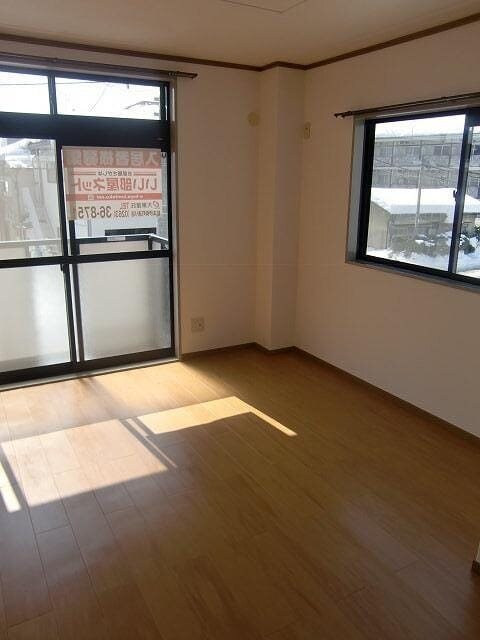  ニューシティシャルム