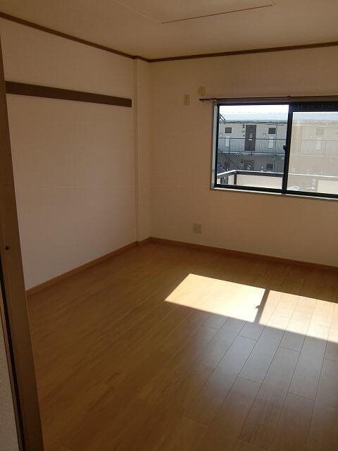  ニューシティシャルム