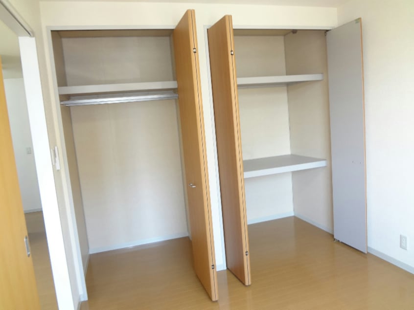  ディアス　シャインＡ