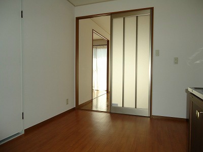  メゾン・T＆K　A棟