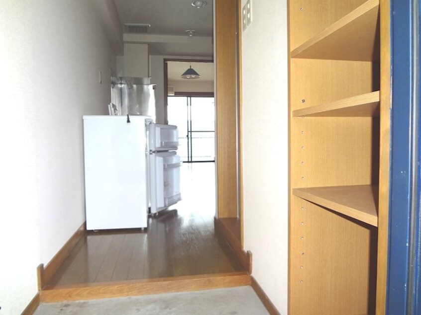 ※写真は別号室です。 犬飼ハイツ