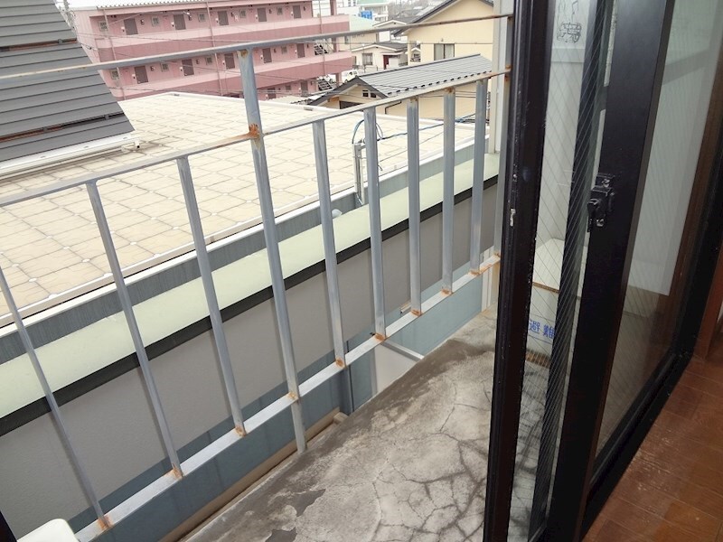 ※写真は別号室です。 犬飼ハイツ