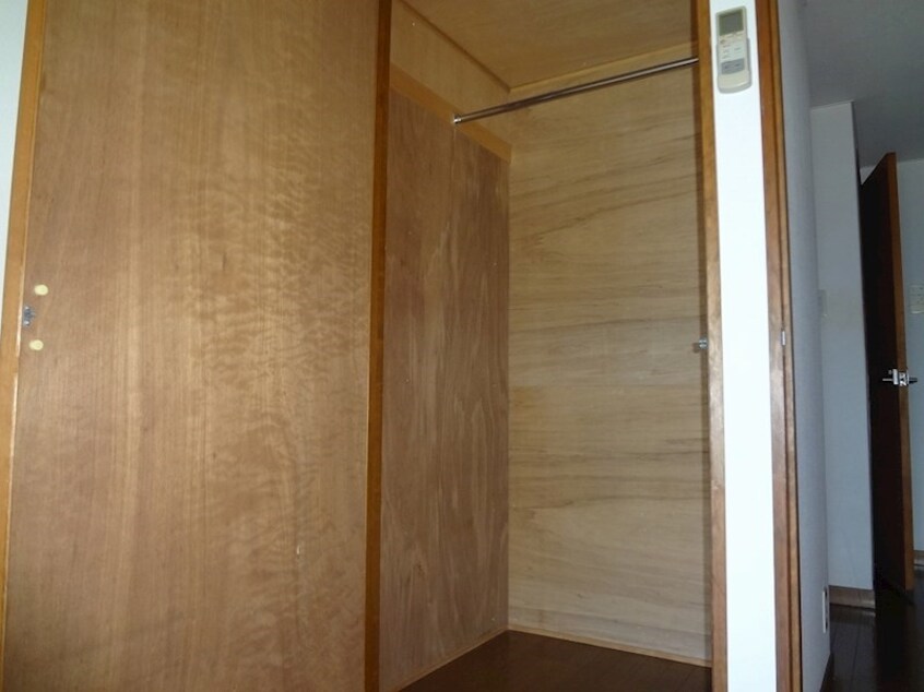 ※写真は別号室です。 犬飼ハイツ